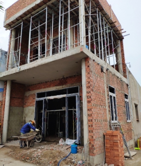 THI CÔNG CĂN NHÀ PHỐ VƯỜN ĐẸP 